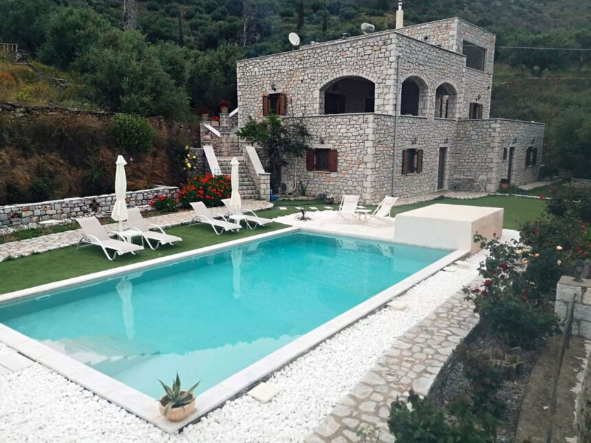 Stone House Κότρωνας