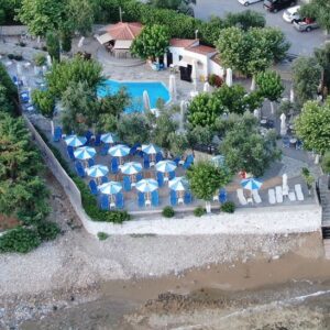 kotronas bay